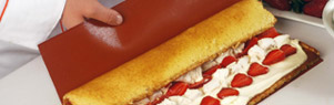 pionono con frutillas y crema